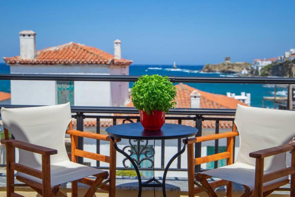 Apartmán Seaview Stylish Flat In Andros - Walk To Beach Exteriér fotografie